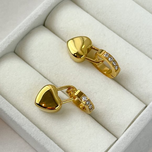 Gold Plated Huggie Hoop Heart Earrings Heart Pendant Earrings - Picture 10 of 11